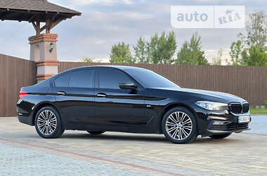 Седан BMW 5 Series 2018 в Ужгороде