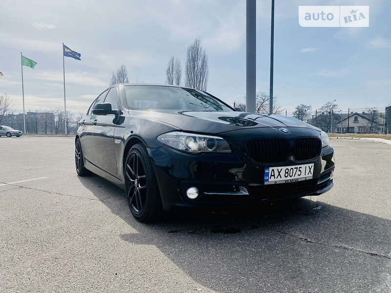 Седан BMW 5 Series 2015 в Харкові