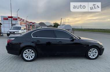 Седан BMW 5 Series 2005 в Новоселице