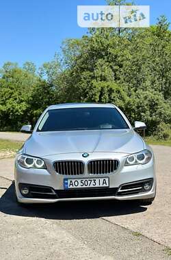 Седан BMW 5 Series 2014 в Іршаві