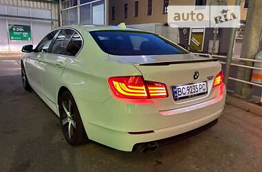 Седан BMW 5 Series 2012 в Стрию