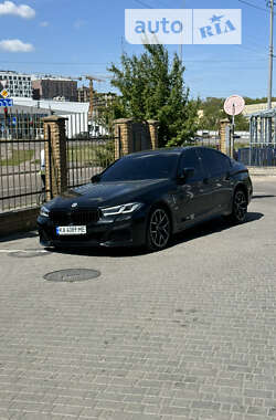 Седан BMW 5 Series 2023 в Киеве