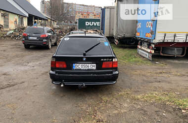 Універсал BMW 5 Series 2001 в Чернівцях