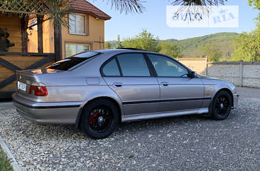 Седан BMW 5 Series 1997 в Долине