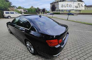 Седан BMW 5 Series 2016 в Львові