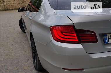 Седан BMW 5 Series 2012 в Черновцах