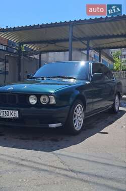 Седан BMW 5 Series 1991 в Черкассах