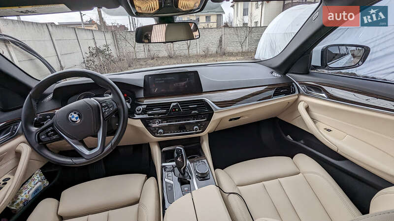 Седан BMW 5 Series 2019 в Киеве