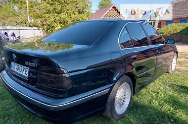 Седан BMW 5 Series 1998 в Виннице