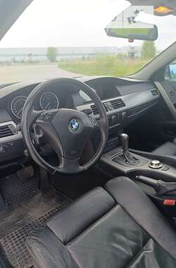 Седан BMW 5 Series 2003 в Коростене