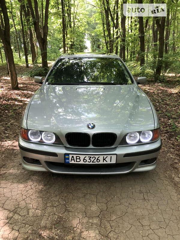 Седан BMW 5 Series 1997 в Теплике