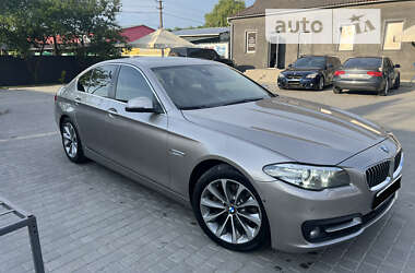 Седан BMW 5 Series 2016 в Львові