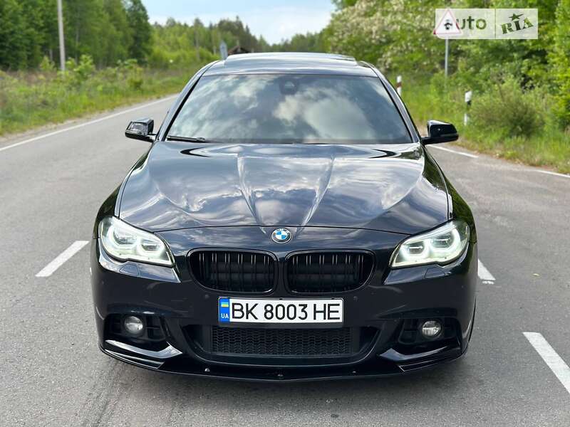 Седан BMW 5 Series 2013 в Олевске