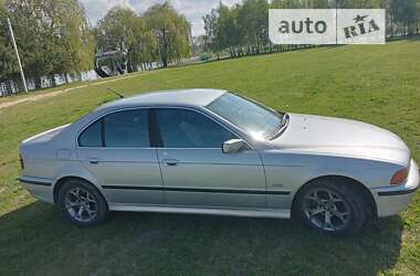 Седан BMW 5 Series 1997 в Каменке-Бугской