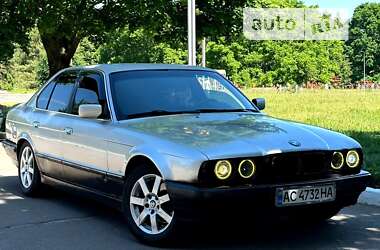 Седан BMW 5 Series 1991 в Ровно
