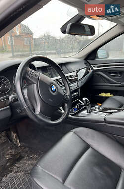 Седан BMW 5 Series 2011 в 