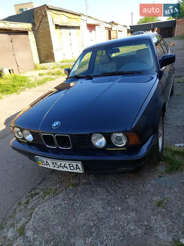 Седан BMW 5 Series 1993 в 
