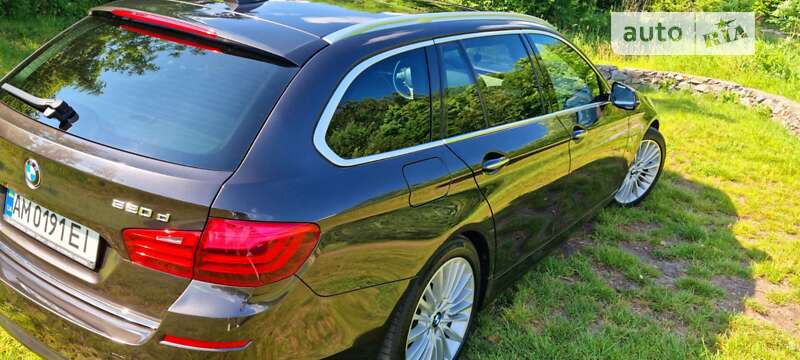 Универсал BMW 5 Series 2015 в Житомире