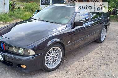 Седан BMW 5 Series 2002 в 