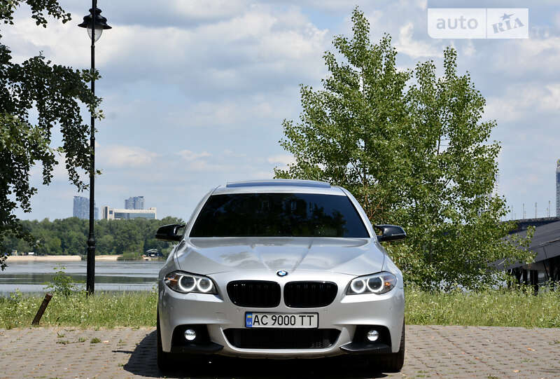 Седан BMW 5 Series 2014 в Києві