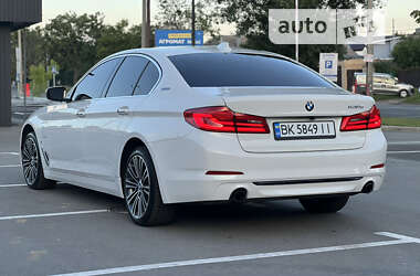 Седан BMW 5 Series 2018 в Киеве