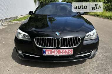 Седан BMW 5 Series 2013 в Бобровиці