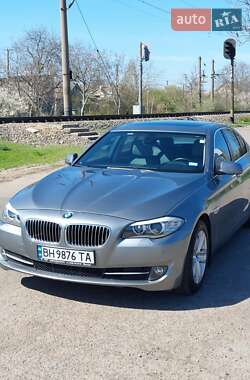 Седан BMW 5 Series 2010 в 