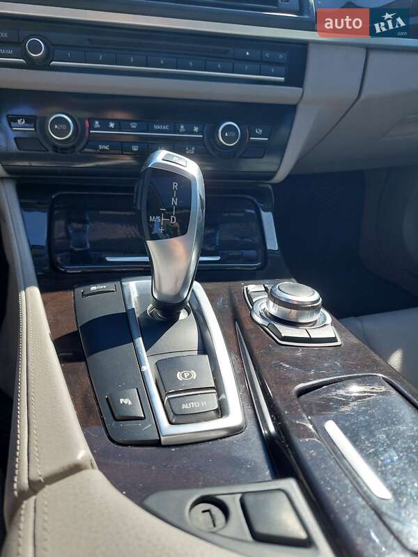 Седан BMW 5 Series 2010 в Одессе фото 18 Седан BMW 5 Series 2010 в Одессе