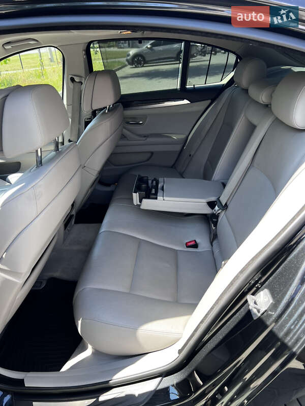 Седан BMW 5 Series 2012 в Одессе фото 18 Седан BMW 5 Series 2012 в Одессе