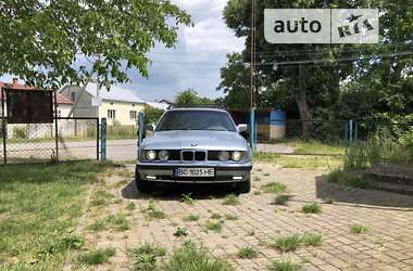 Седан BMW 5 Series 1991 в Дублянах