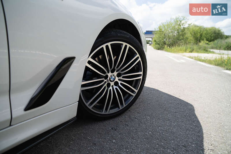 Седан BMW 5 Series 2017 в Тернополе фото 13 Седан BMW 5 Series 2017 в Тернополе