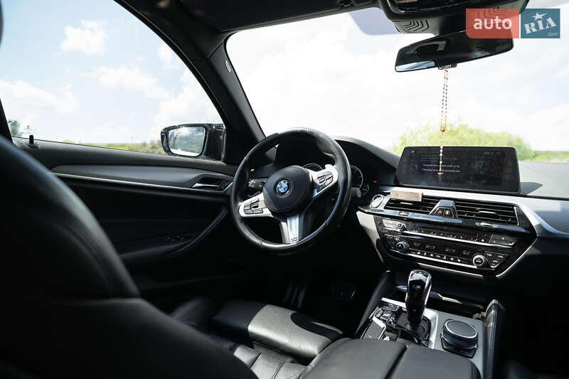 Седан BMW 5 Series 2017 в Тернополе фото 24 Седан BMW 5 Series 2017 в Тернополе