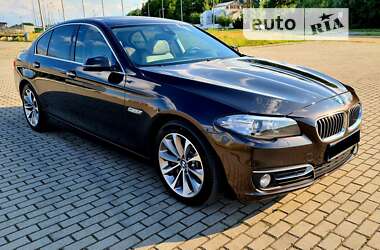 Седан BMW 5 Series 2013 в Львові