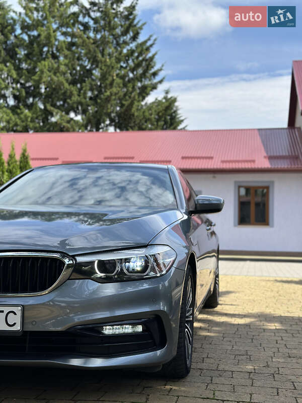Седан BMW 5 Series 2018 в Львові фото 21 Седан BMW 5 Series 2018 в Львові