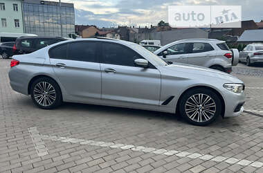 Седан BMW 5 Series 2017 в Сваляві