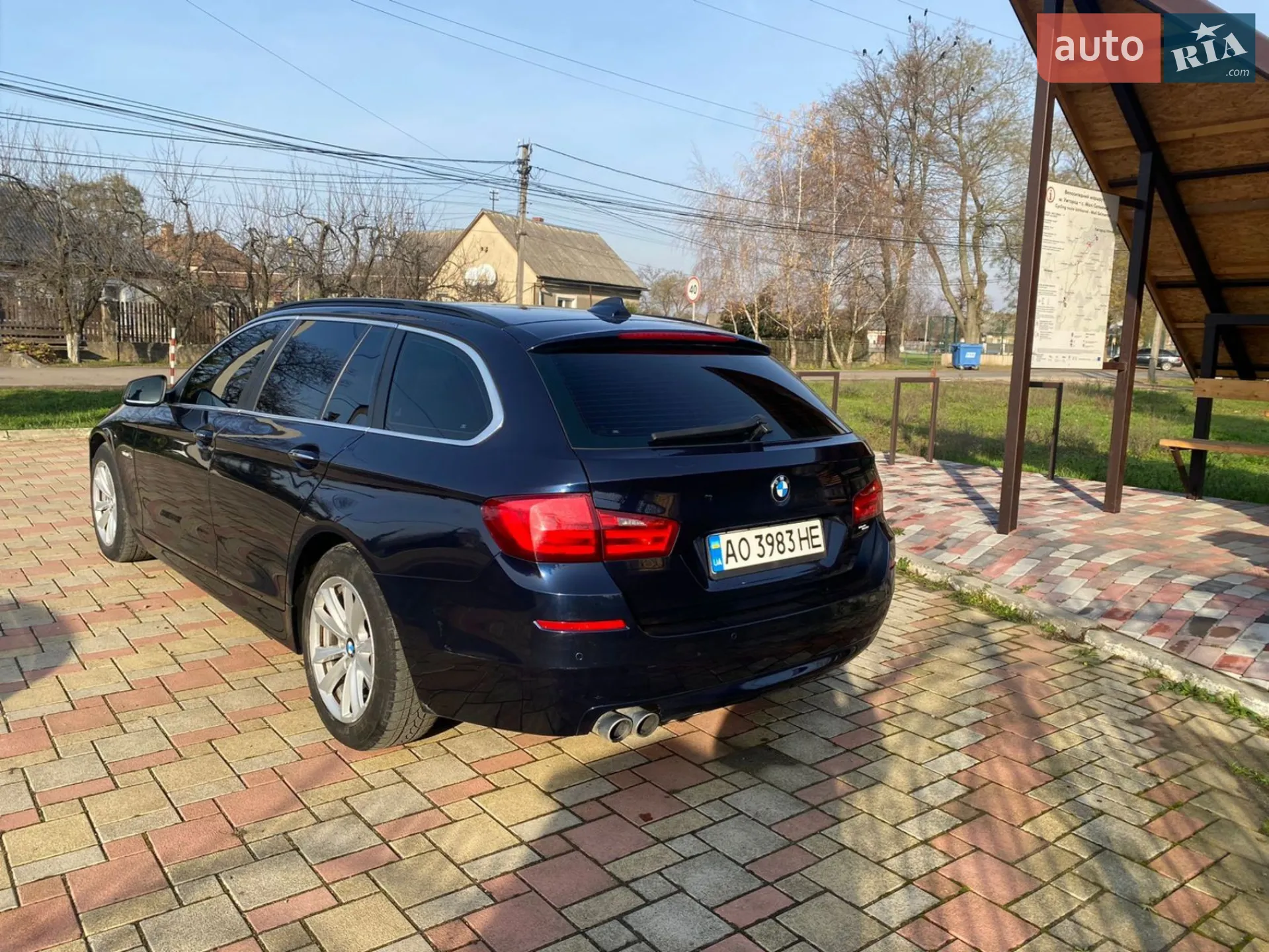 2011 BMW 5er - мініатюра 11