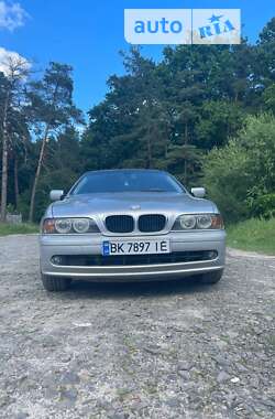 Седан BMW 5 Series 2000 в Костопілі