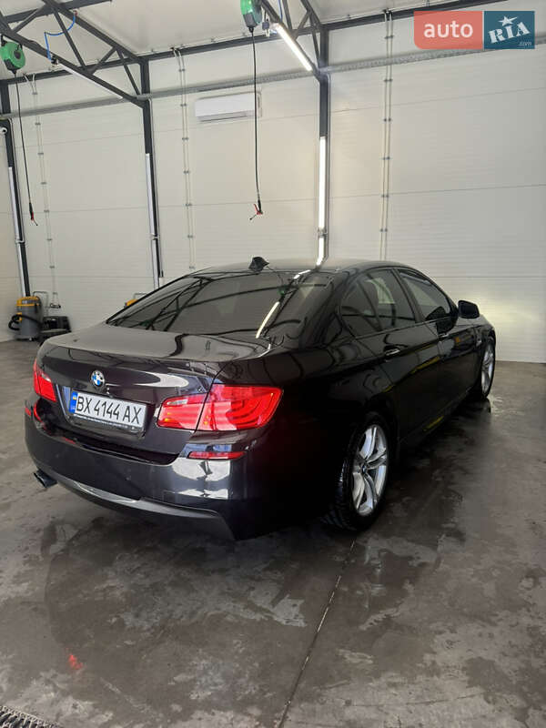 Седан BMW 5 Series 2012 в Черновцах