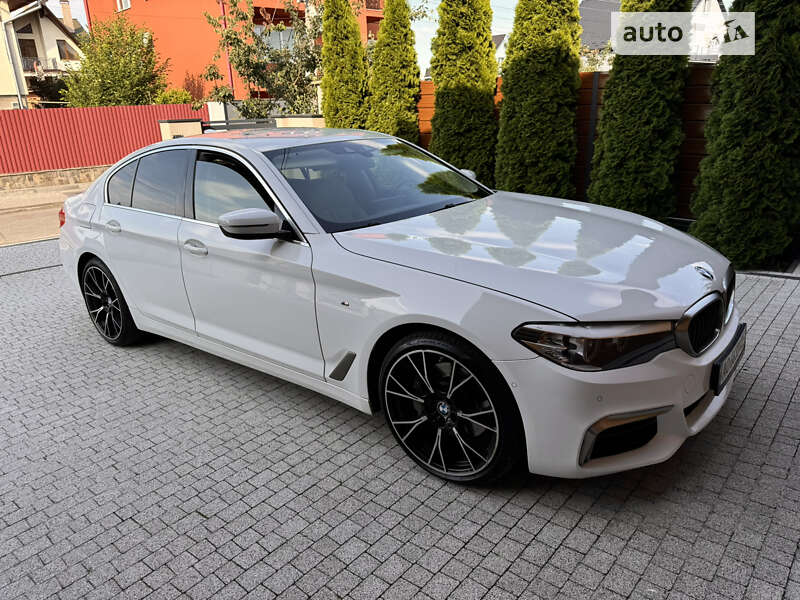Седан BMW 5 Series 2020 в Ужгороді