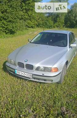 Седан BMW 5 Series 1999 в Виннице