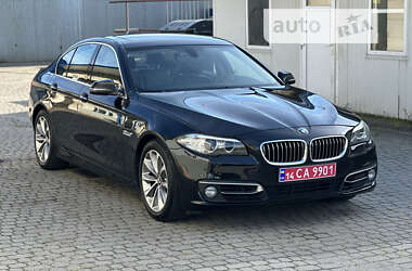 Седан BMW 5 Series 2016 в Львове