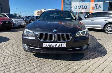 Седан BMW 5 Series 2012 в Львові