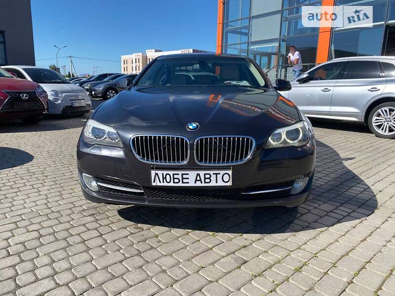 BMW 5 Series 2012