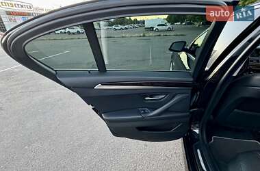 Седан BMW 5 Series 2013 в 