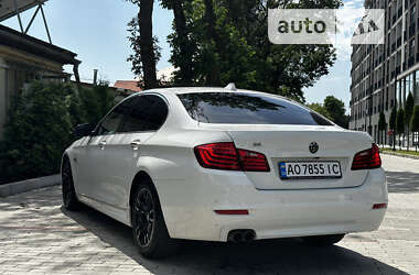 Седан BMW 5 Series 2016 в Ужгороде