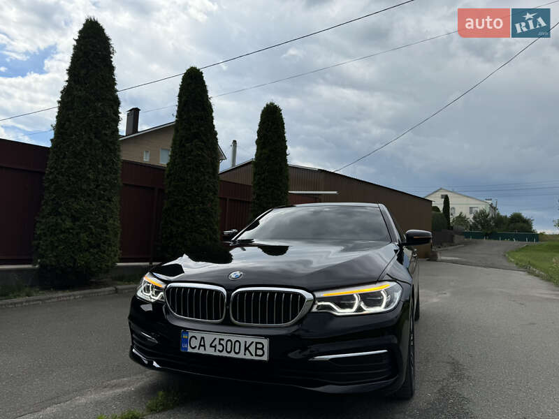 Седан BMW 5 Series 2018 в Дрогобичі
