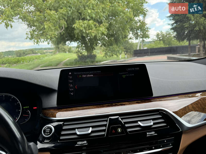 Седан BMW 5 Series 2018 в Дрогобичі