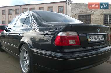 Седан BMW 5 Series 2002 в Херсоне