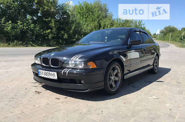 Седан BMW 5 Series 2001 в Городку