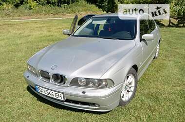 Седан BMW 5 Series 2003 в Білогір'ї